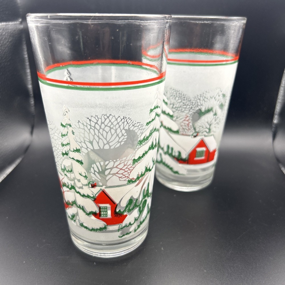 Set of 2 Vintage KIG Christmas Tumblers Water Glasses Winter Scene